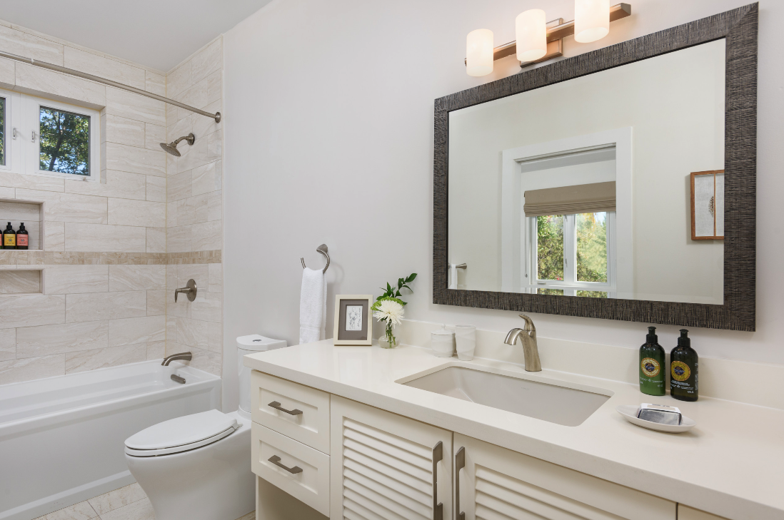 Leeward Marina House - Image 15